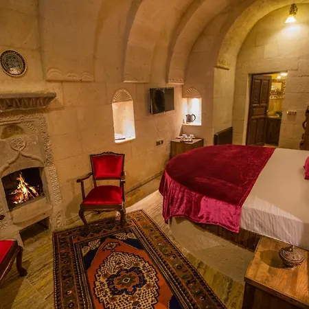 Hotel Royal Cave 3*