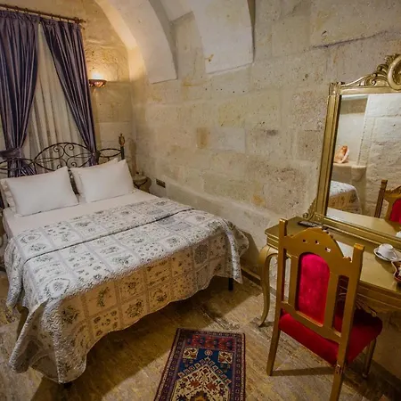 Hotel Royal Cave 3*