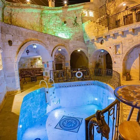 Hotel Royal Cave 3*