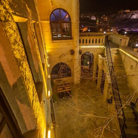 Hotel Royal Cave 3*