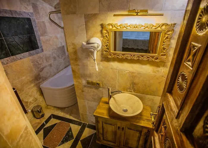 Royal Cave ホテル ウルギュップ