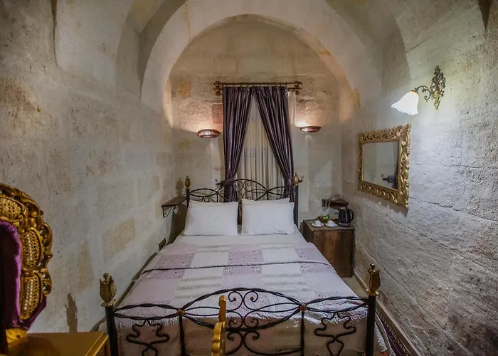 Royal Cave ホテル ウルギュップ