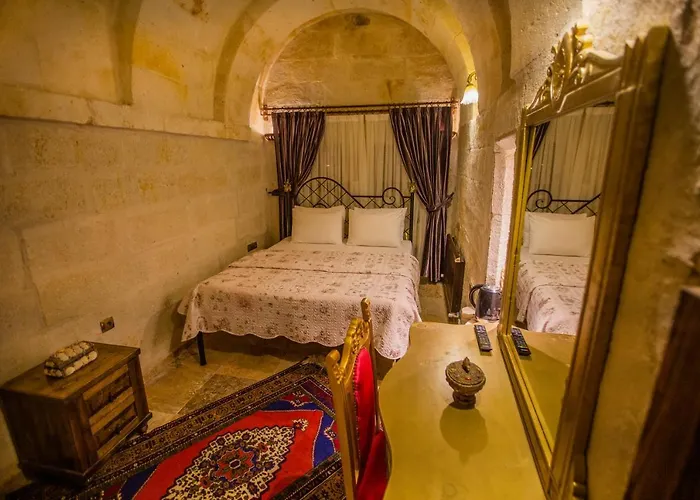 ホテル Royal Cave