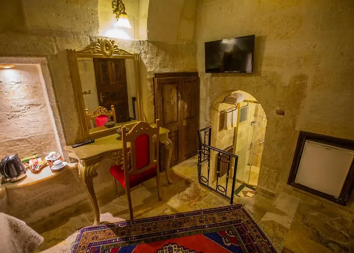 Royal Cave ウルギュップ