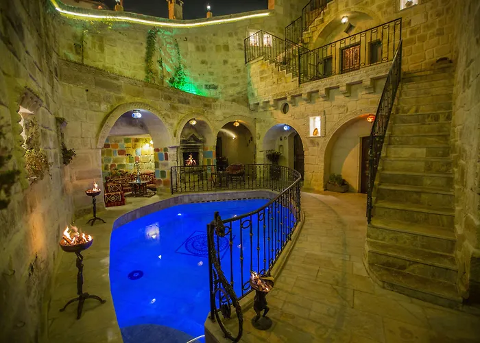 ホテル Royal Cave