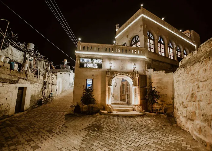 Royal Cave ホテル 3*